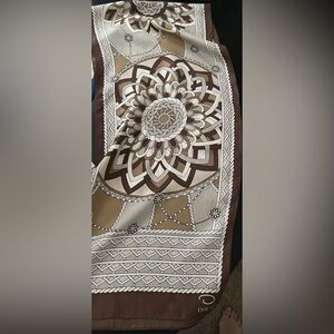 Oscar De La Renta Vintage Silk Scarf Brown/Ivory